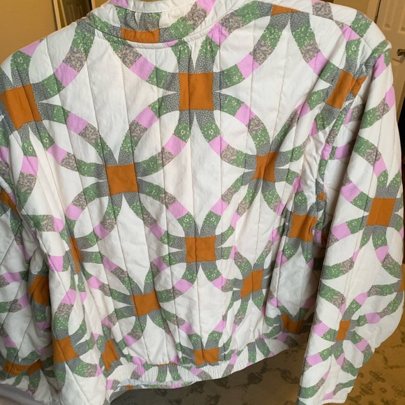 Quilted Jacket - Picture 2 of 4